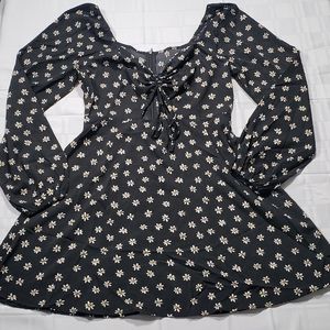 SHEIN Daisy dress Large 100%polyester
